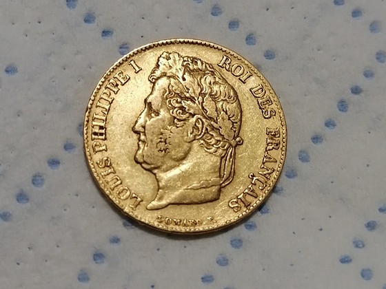 Продаю монету 20 франков Louis Pfilipe, 1840, золото, оригин