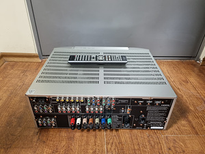 AV-ресивер объемного звучания marantz SR4003 (4 фото из 4)