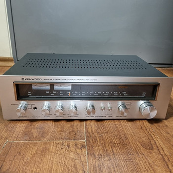 Kenwood KR-3090 AM/FM стерео ресивер