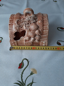 Kaunistus rinnus (1 foto / 2)