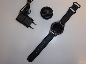 Nutikell Samsung Galaxy Watch(SM-R800) 46mm + Laadija (2 foto / 6)