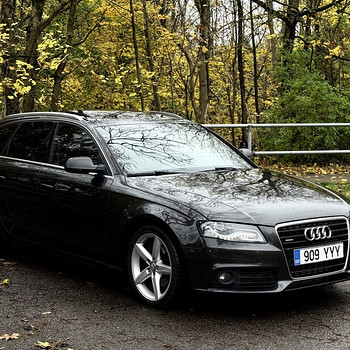Audi a4 panoraamkatus