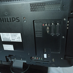 ЖК-телевизор Philips 32PFL7694H/12 (3 фото из 6)