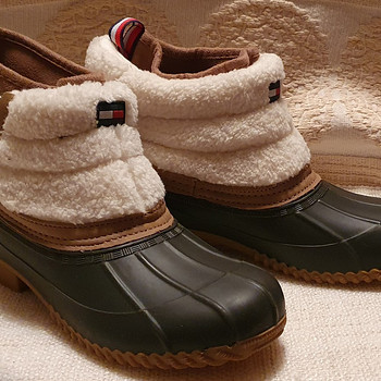 Hilfiger (TH) saapad, uued, US suurus 7