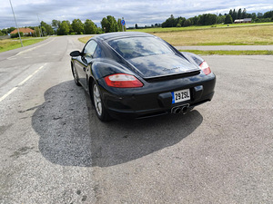 Porsche на продажу (5 фото из 7)