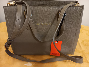 Сумка Valentino (1 фото из 3)