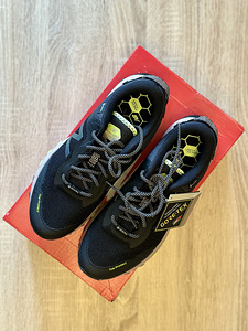 Женские беговые кроссовки new Balance Arishi GoreTex (2 фото из 6)