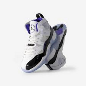 NIKE jordan uued 38,5 jumpman TWO tray (2 foto / 4)