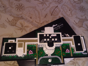 LEGO 21054 WHITE HOUSE (4 foto / 7)