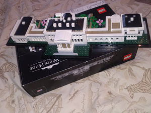 LEGO 21054 WHITE HOUSE (6 foto / 7)