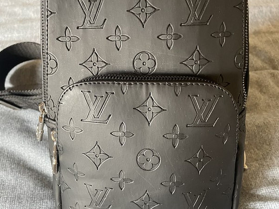 Сумки Louis Vuitton