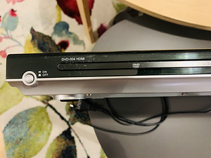 DVD mängija / korralik ! 14€ postiga ! (3 foto / 4)