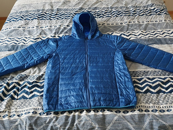 Куртка новая XL.