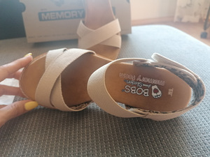 SKECHERS Foam memory sandaalid (3 foto / 6)