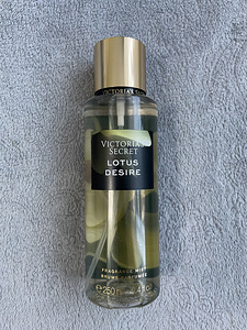 Victoria's secret спрей для тела Lotus Desire (1 фото из 1)