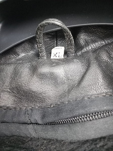 Polsterdatud nahkjakk XL (6 foto / 10)