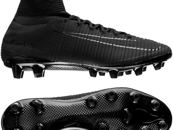 Новые ботинки Mercurial Superfly 5 Blackout AG