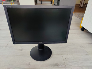 Monitor LG 22" W2242PE (1 foto / 4)