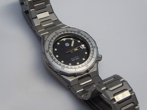 Женские часы Quartz (1 фото из 4)