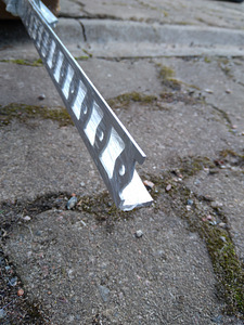 Uus. Alumiiniumprofiil plaatidele. (6 foto / 7)