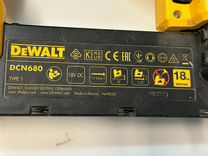 Naelapüstol DeWalt DCN680 + Aku 2.0Ah 18v (4 foto / 6)