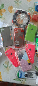 Müüa mobiilitarvikuid (1 foto / 5)