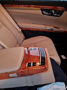 Мерседес-Бенц S600L (2 фото из 12)