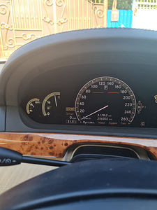 Мерседес-Бенц S600L (9 фото из 12)