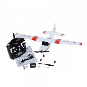 Raadio teel juhitav lennuk Cessna 182 (4 foto / 5)