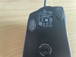Бюджетная игровая мышь Logitech (2 фото из 2)