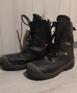 Продам Зимние защитные сапоги JALAS (2 фото из 4)