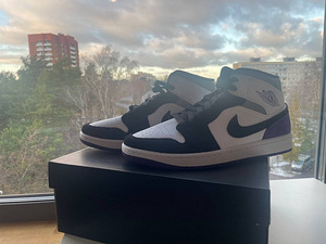 Nike AIR JORDAN 1 MID SE (1 фото из 3)
