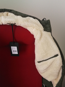 Bomber jakk (2 foto / 2)