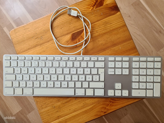 Apple keyboard