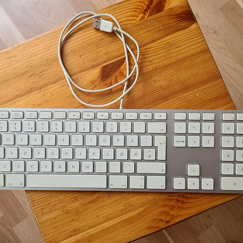 Apple keyboard