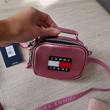 Tommy hilfiger vaike kott