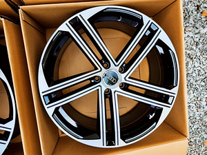 19" Audi/VW/Skoda и др. диски 5x112 (новые) (1 фото из 8)