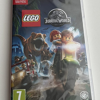 LEGO Jurassic World (Nintendo Switch)