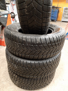 Lamellrehv 265/65R17 GOODYEAR (1 foto / 4)