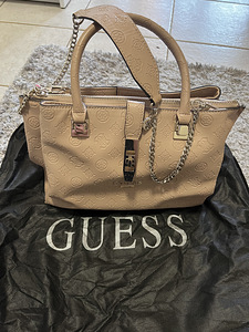 Guess оригинал (1 фото из 3)