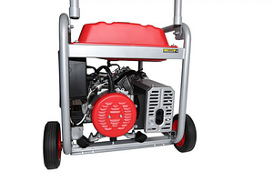 Бензиновый генератор SUPTECH 6500E-II 220В (3 фото из 9)