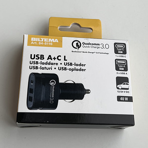 Biltema USB charger 12/24 V, 1 x USB C and 2 x. USB A, 40 W (1 фото из 4)