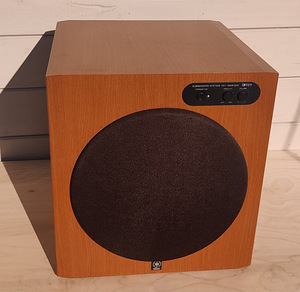 Aktiiv-subwoofer (4 foto / 10)