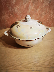 Tureen. (4 foto / 5)