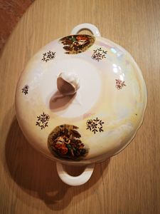 Tureen. (5 foto / 5)