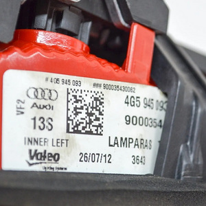 Audi A6 C7 sedaan vasakpoolne tagatuli (2 foto / 3)