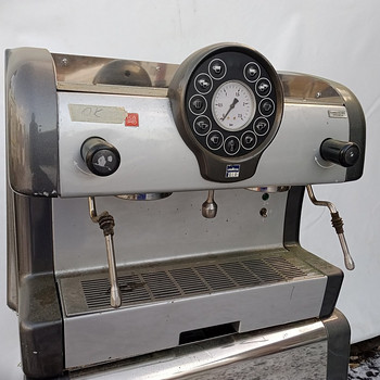 Кофеварка Lavazza LB 4100