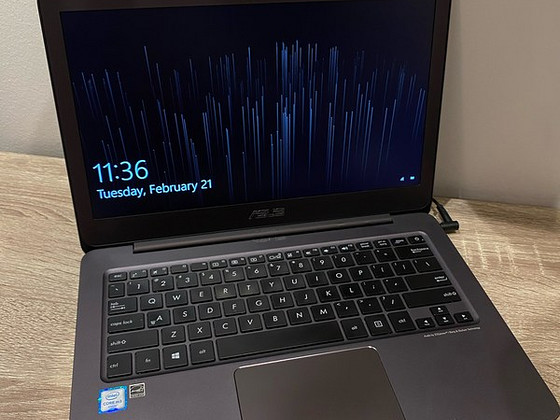 ASUS ZenBook UX305CA, Ноутбук