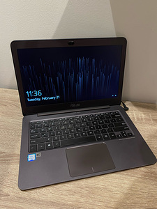 ASUS ZenBook UX305CA, Sülearvuti (1 foto / 5)