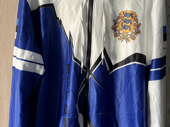Dressipluusid Estonia